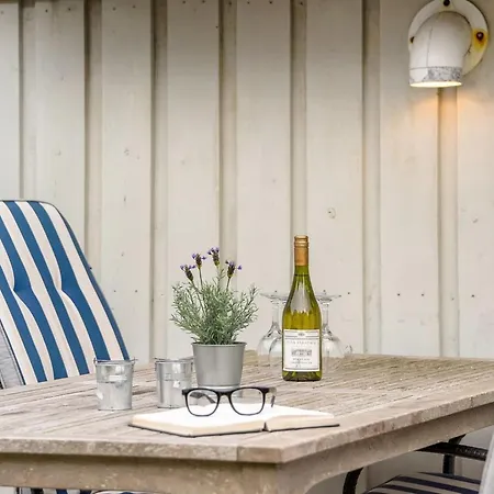 Catarine - 1-1km From The Sea By Interhome